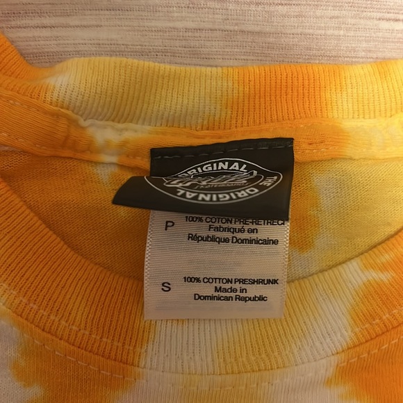 Santa Cruz T Shirt - Picture 2 of 3